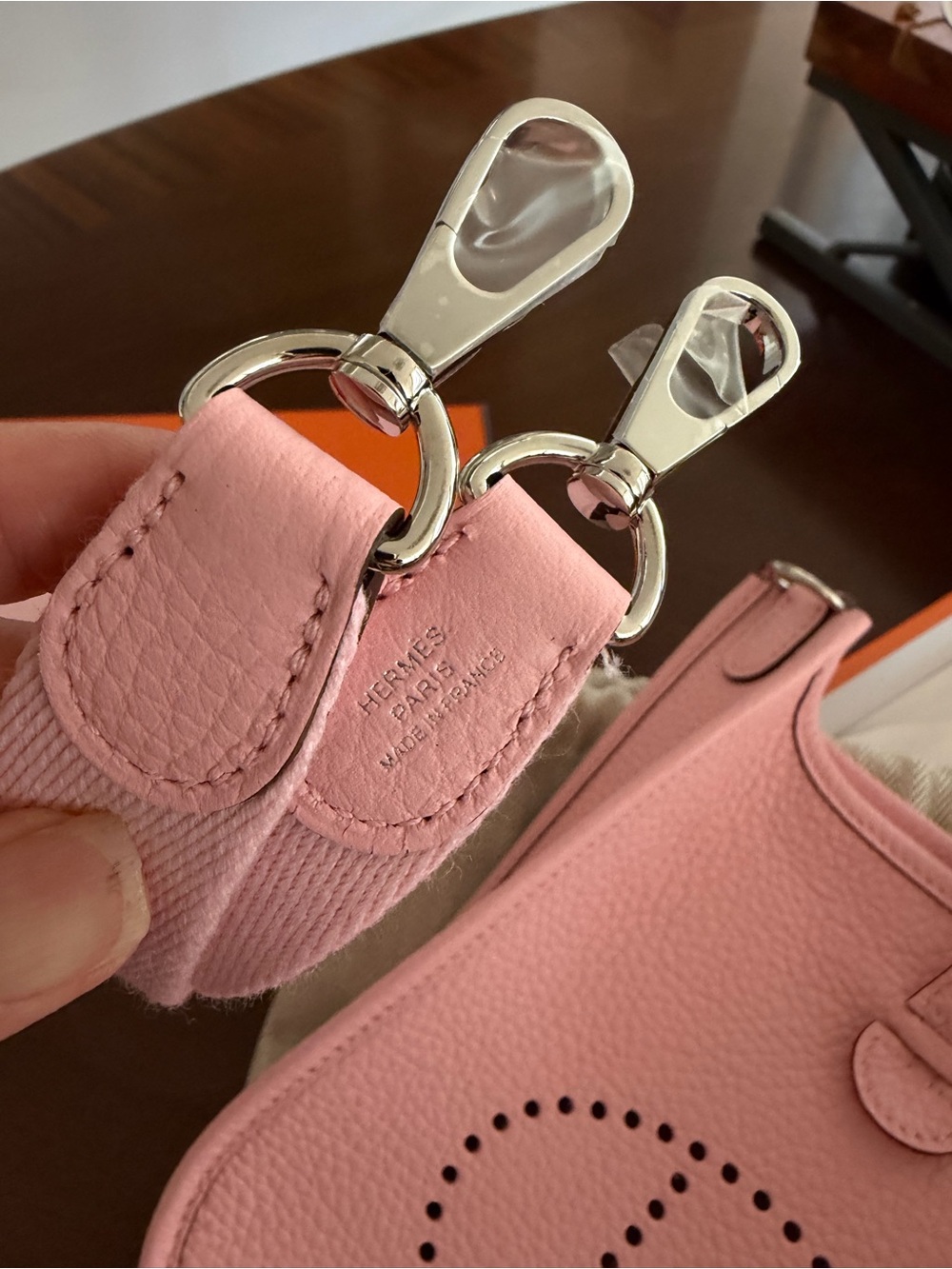 VERY RARE AND SEASONAL HERMES EVELYNE TPM ( Make an offer🙌) - Picture 9 of 10